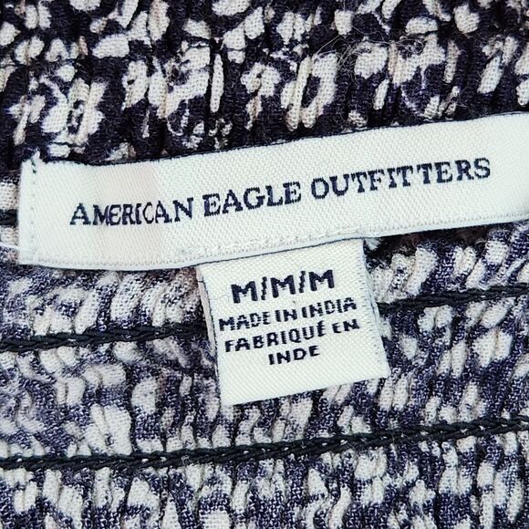 ☔️🍑American Eagle Blue Ruffle Lined Smocked Tube Top Medium - Picture 6 of 8